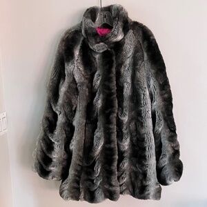 Betsey Johnson Faux Chinchilla Fur Coat L